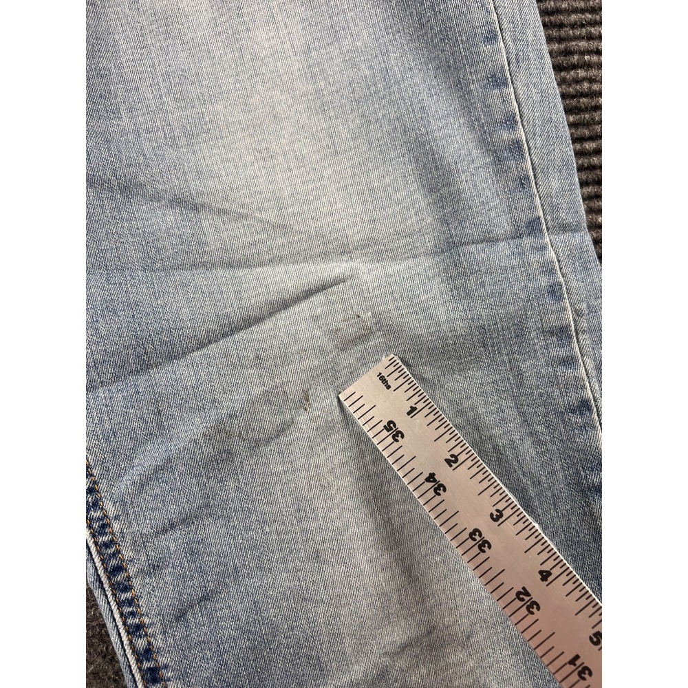 Vintage Levis 541 Jeans Mens 34x34 Light Wash Relaxed Straight Y2K Distressed US - Picture 12 of 13